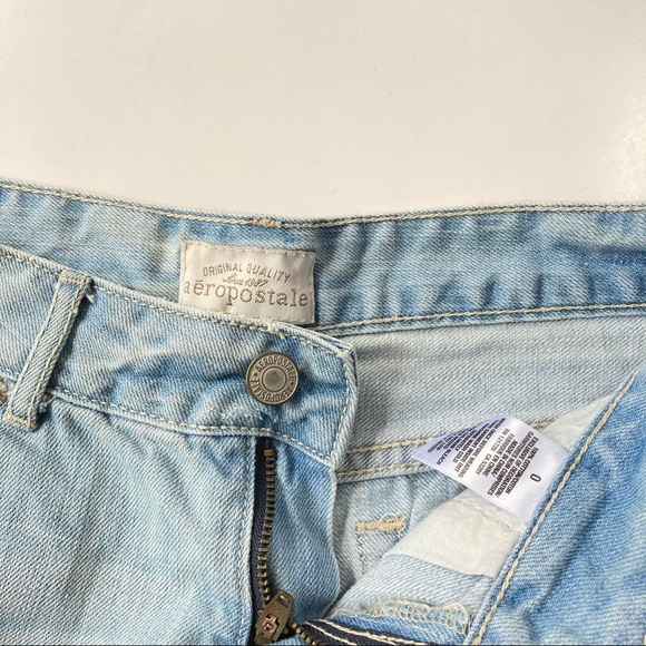 Aeropostale | White washed Distressed Jean Shorts - Picture 3 of 5